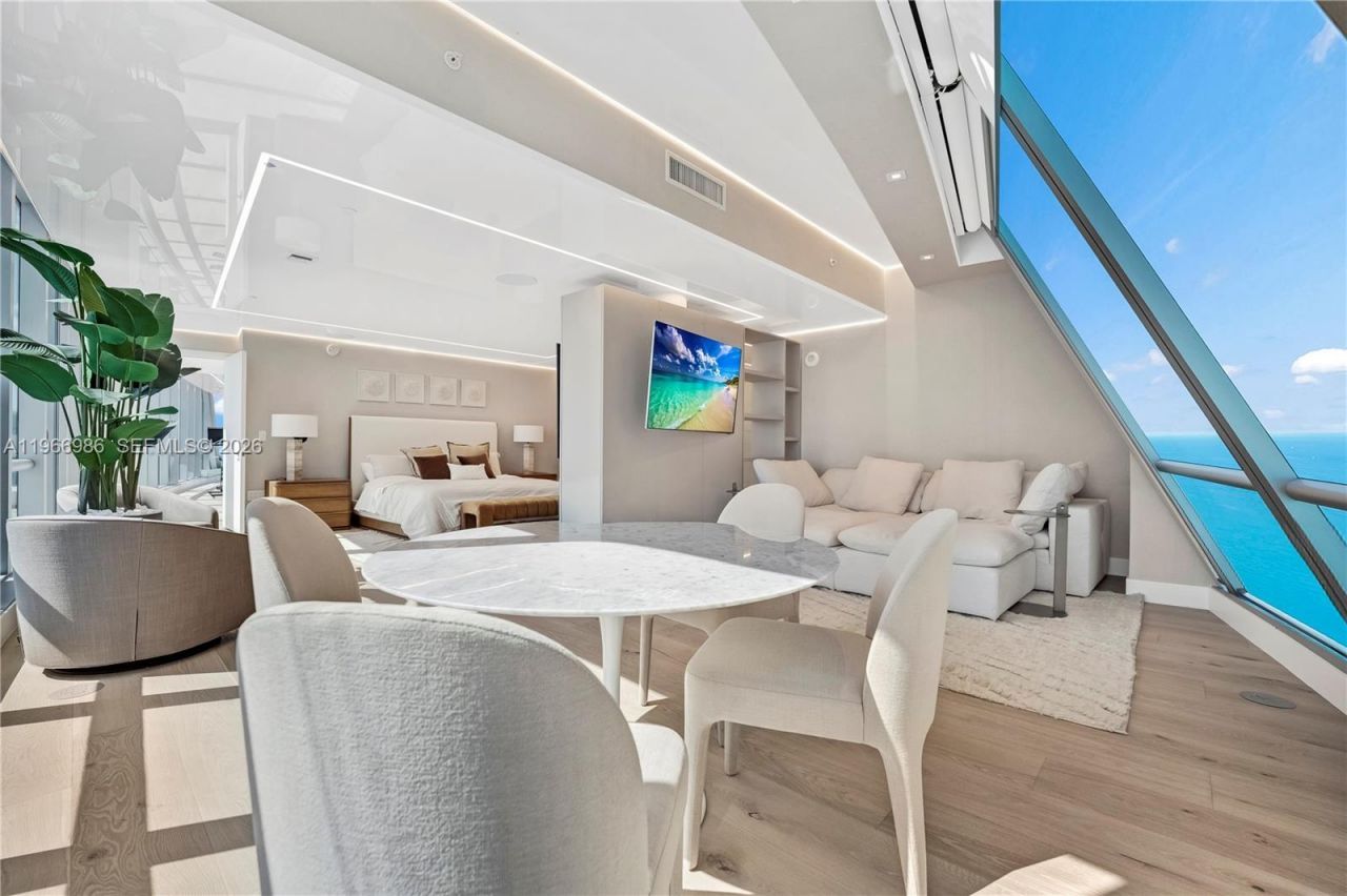 17121 Collins Ave, Unit 4803, Sunny Isles Beach, FL 33160 Photo