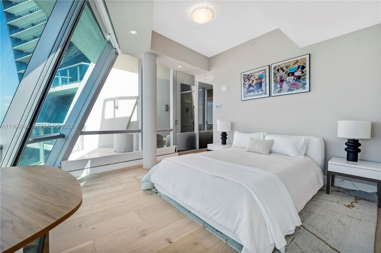 17121 Collins Ave, Unit 4803, Sunny Isles Beach, FL 33160 Photo