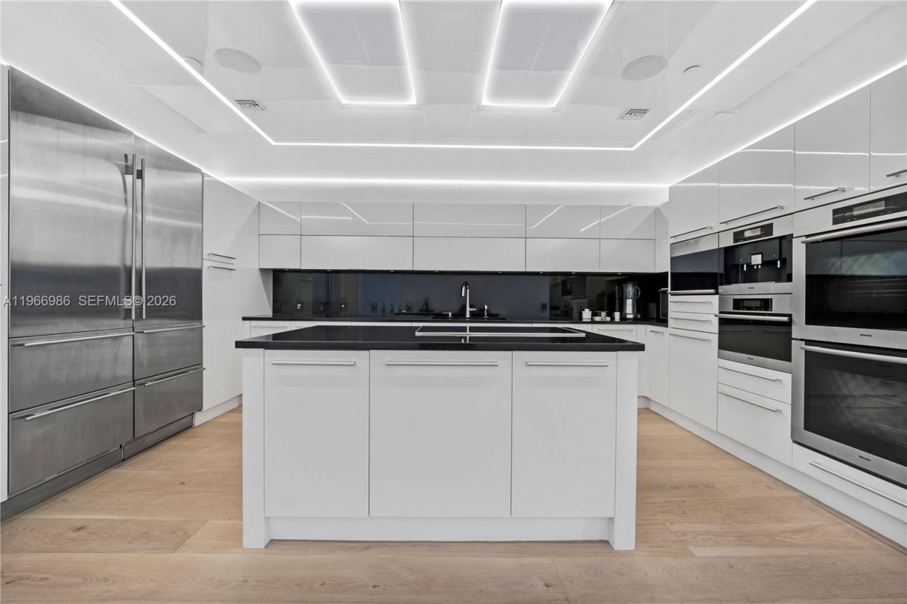 17121 Collins Ave, Unit 4803, Sunny Isles Beach, FL 33160 Photo