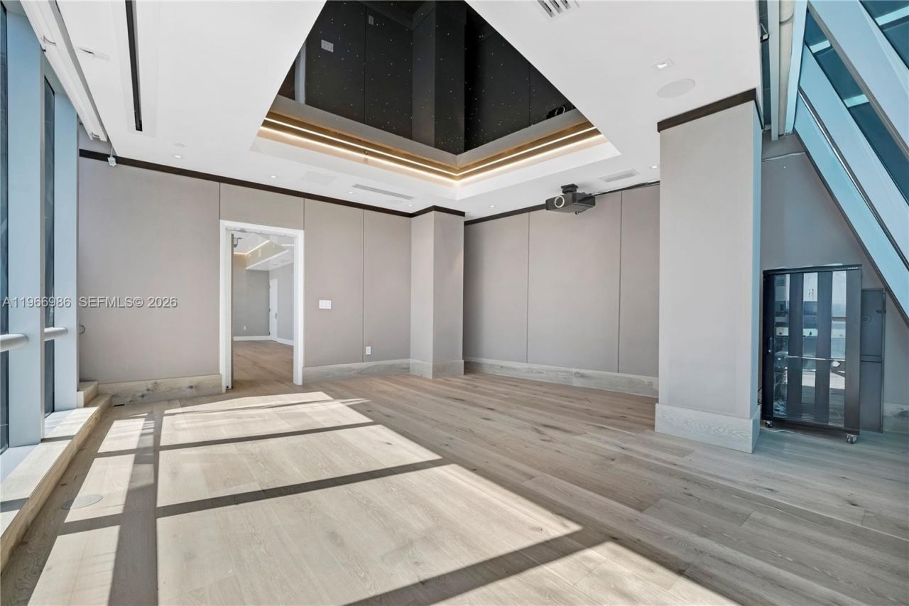 17121 Collins Ave, Unit 4803, Sunny Isles Beach, FL 33160 Photo