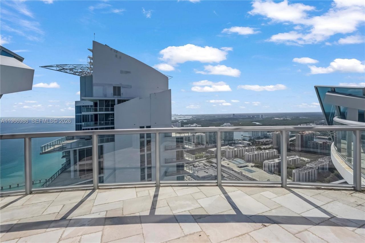 17121 Collins Ave, Unit 4803, Sunny Isles Beach, FL 33160 Photo