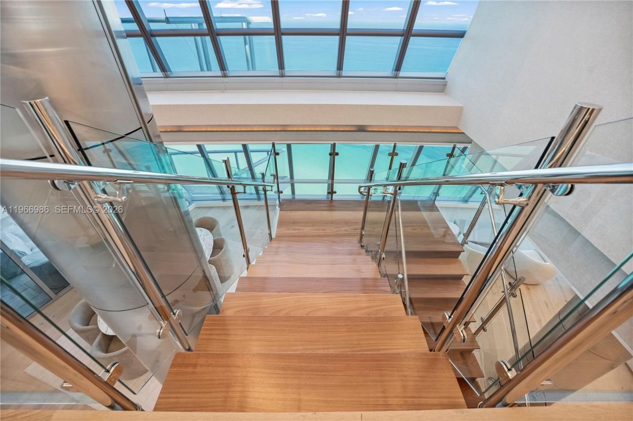 17121 Collins Ave, Unit 4803, Sunny Isles Beach, FL 33160 Photo