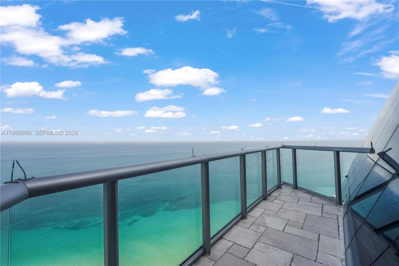 17121 Collins Ave, Unit 4803, Sunny Isles Beach, FL 33160 Photo