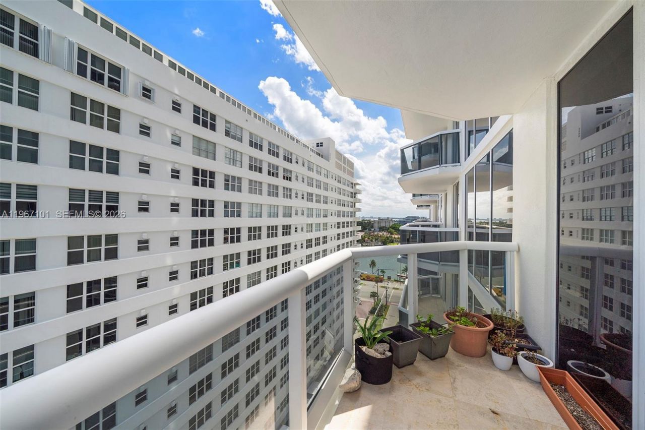 4775 Collins Ave , Unit 1203, Miami Beach, FL 33140 Photo