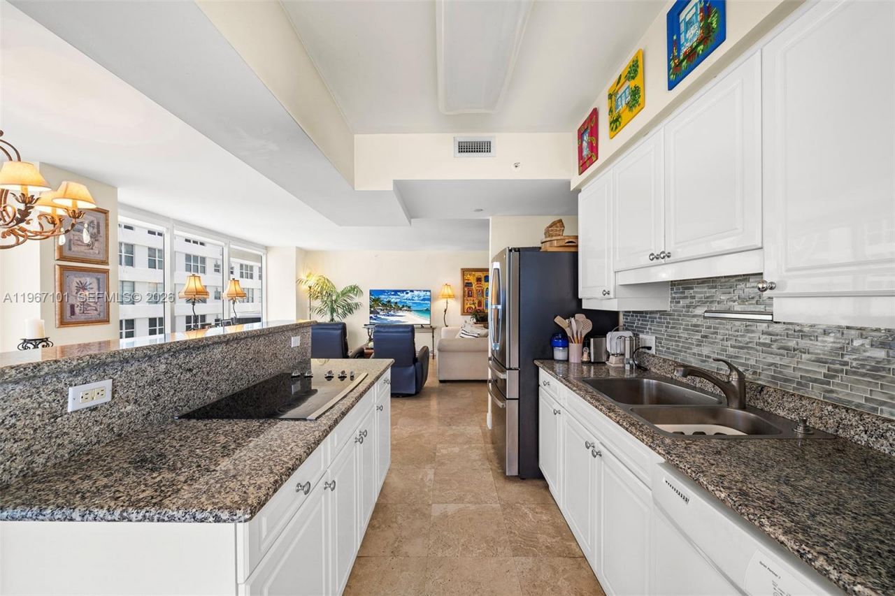 4775 Collins Ave , Unit 1203, Miami Beach, FL 33140 Photo