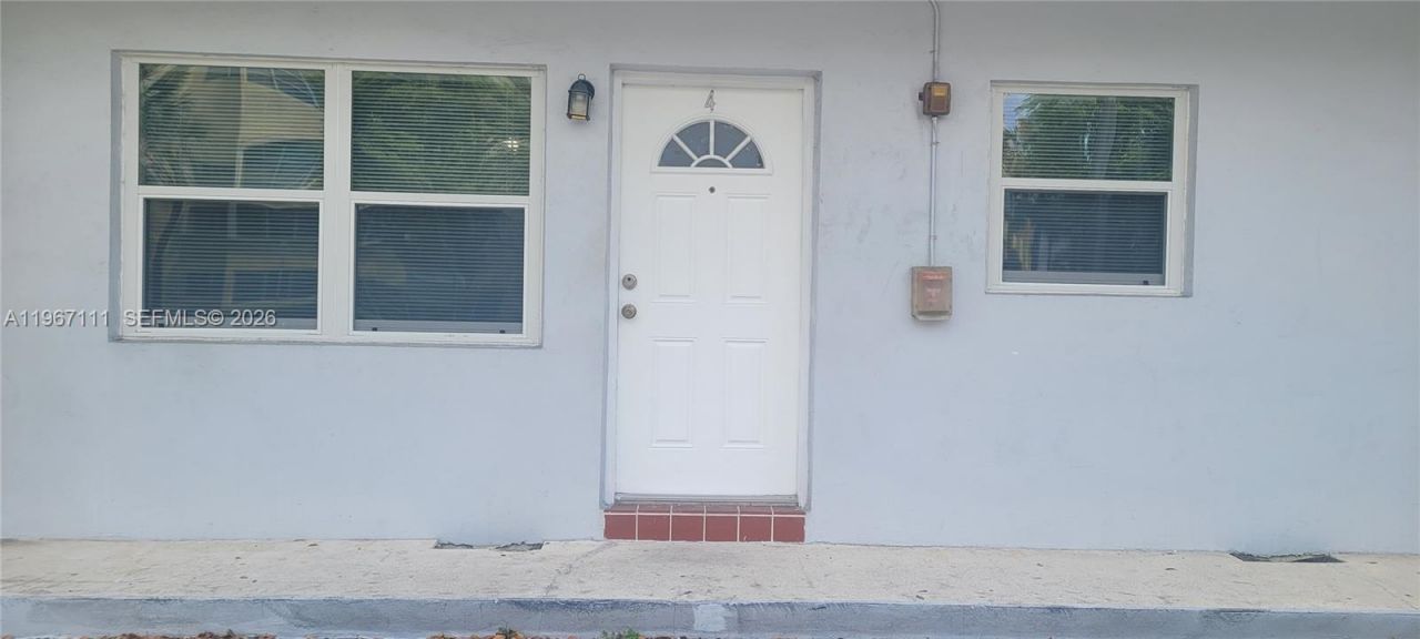 2615 SW 22nd Ave, Unit 14, Miami, FL 33133 Photo