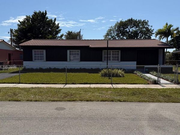 9620 SW 9th Ter , Miami, FL 33174