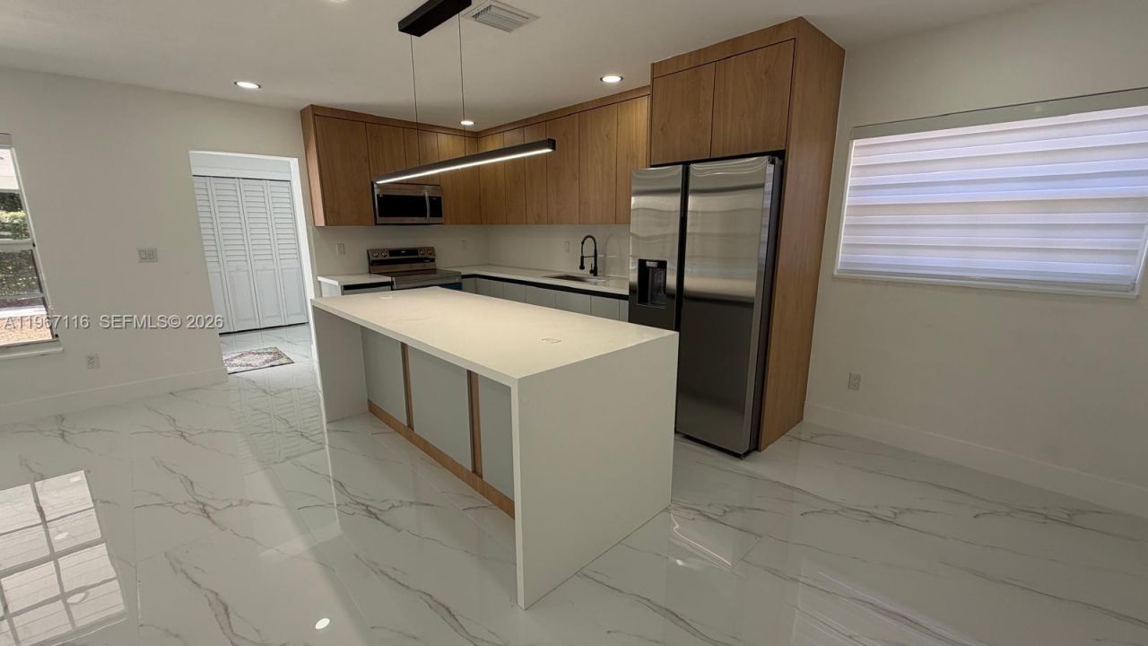 9620 SW 9th Ter , Miami, FL 33174 Photo