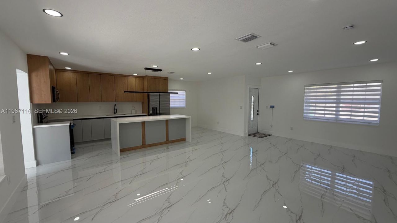 9620 SW 9th Ter , Miami, FL 33174 Photo