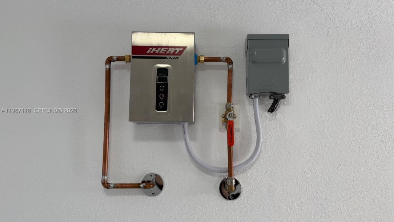 9620 SW 9th Ter , Miami, FL 33174 Photo