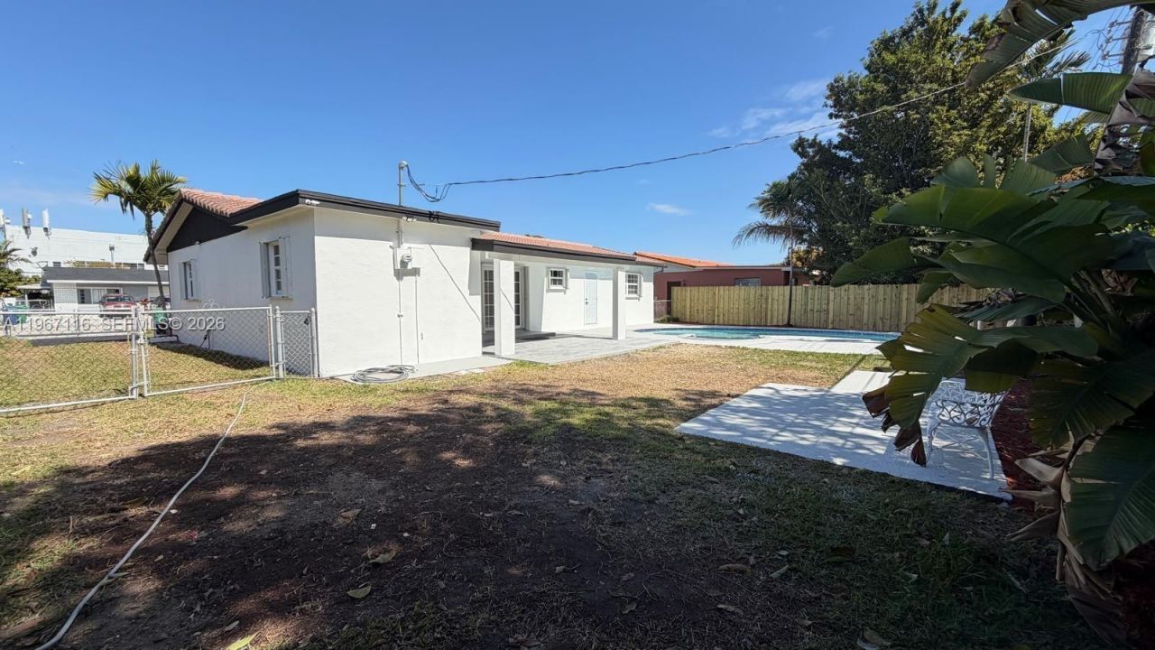 9620 SW 9th Ter , Miami, FL 33174 Photo