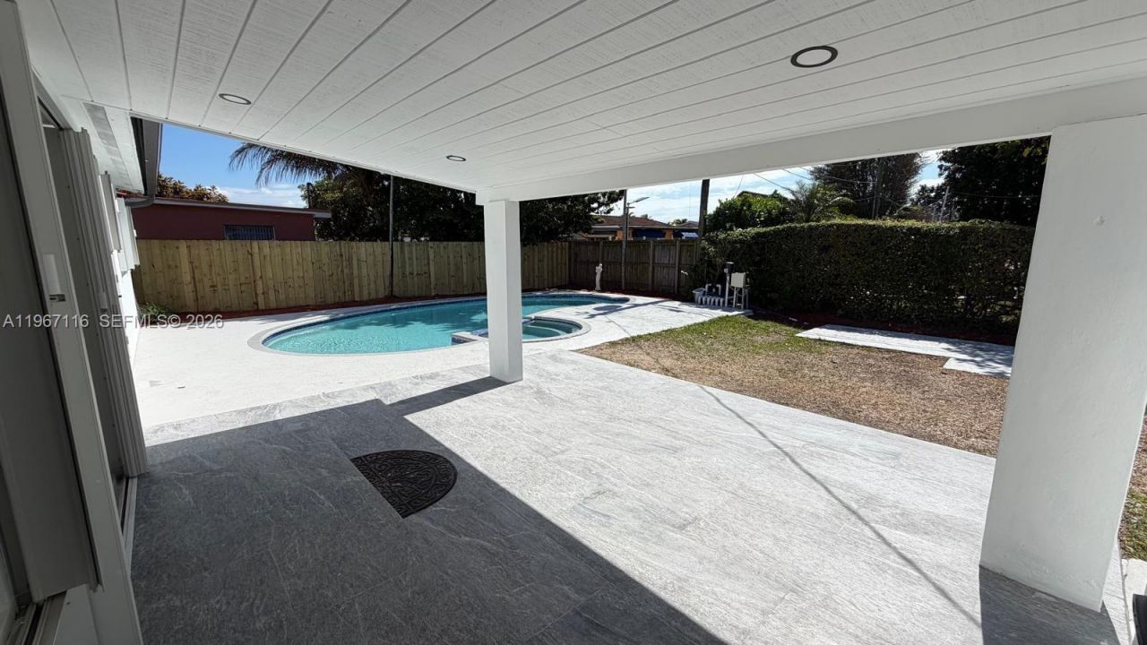 9620 SW 9th Ter , Miami, FL 33174 Photo