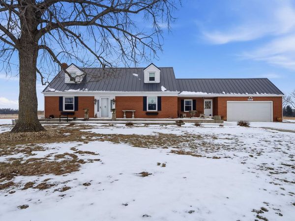 6004 N HEINZ Lane, Edwards, IL 61528