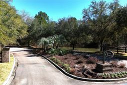 852 Somerset Drive photo 4