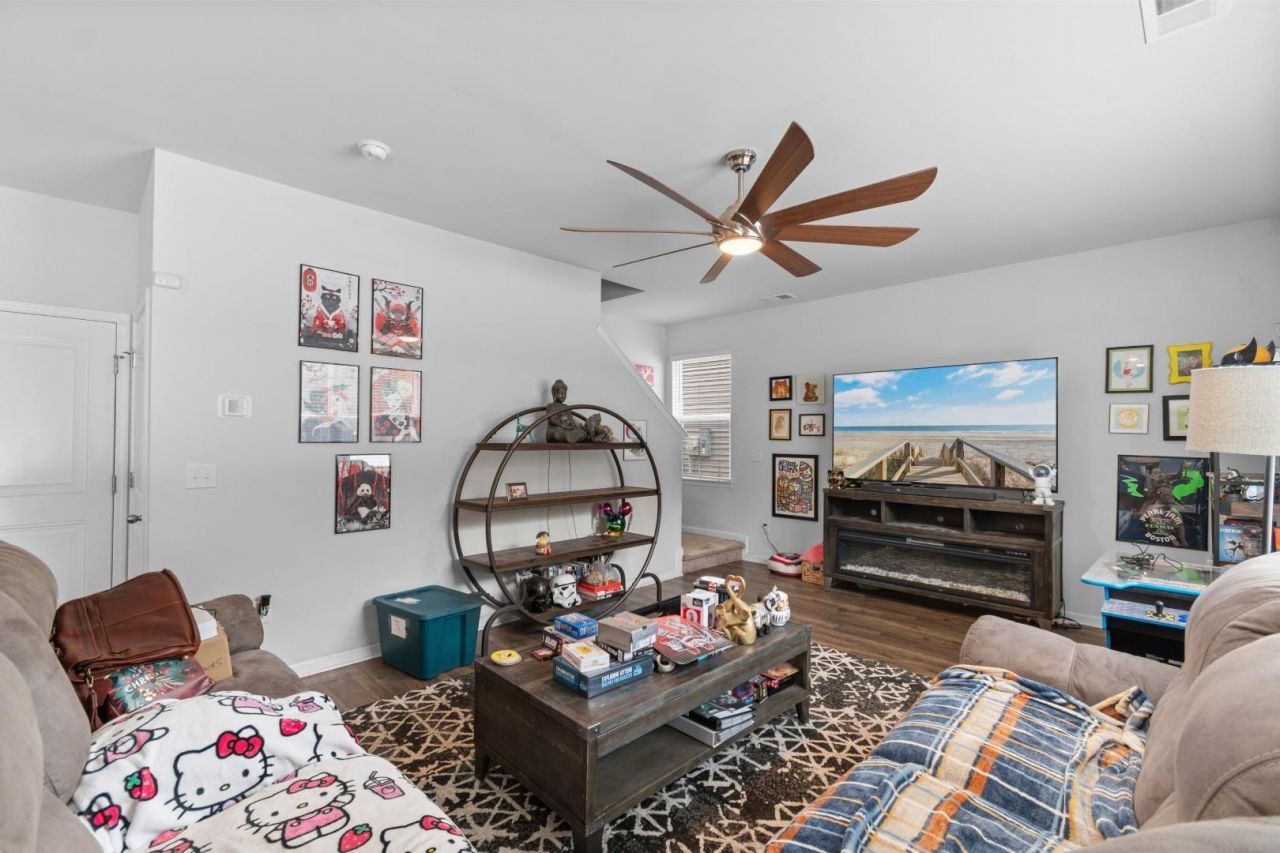 308 Emery Oak Dr.  Photo 10