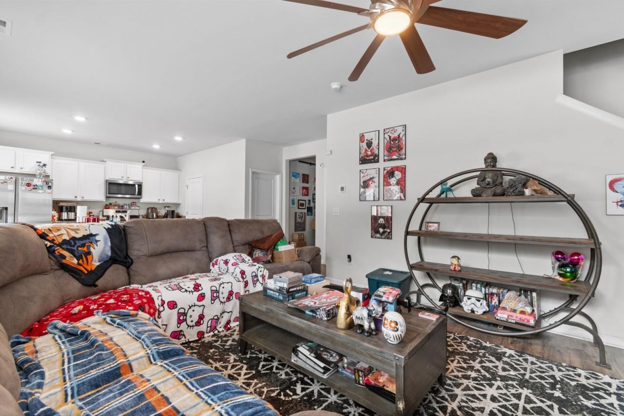 308 Emery Oak Dr.  Photo 11