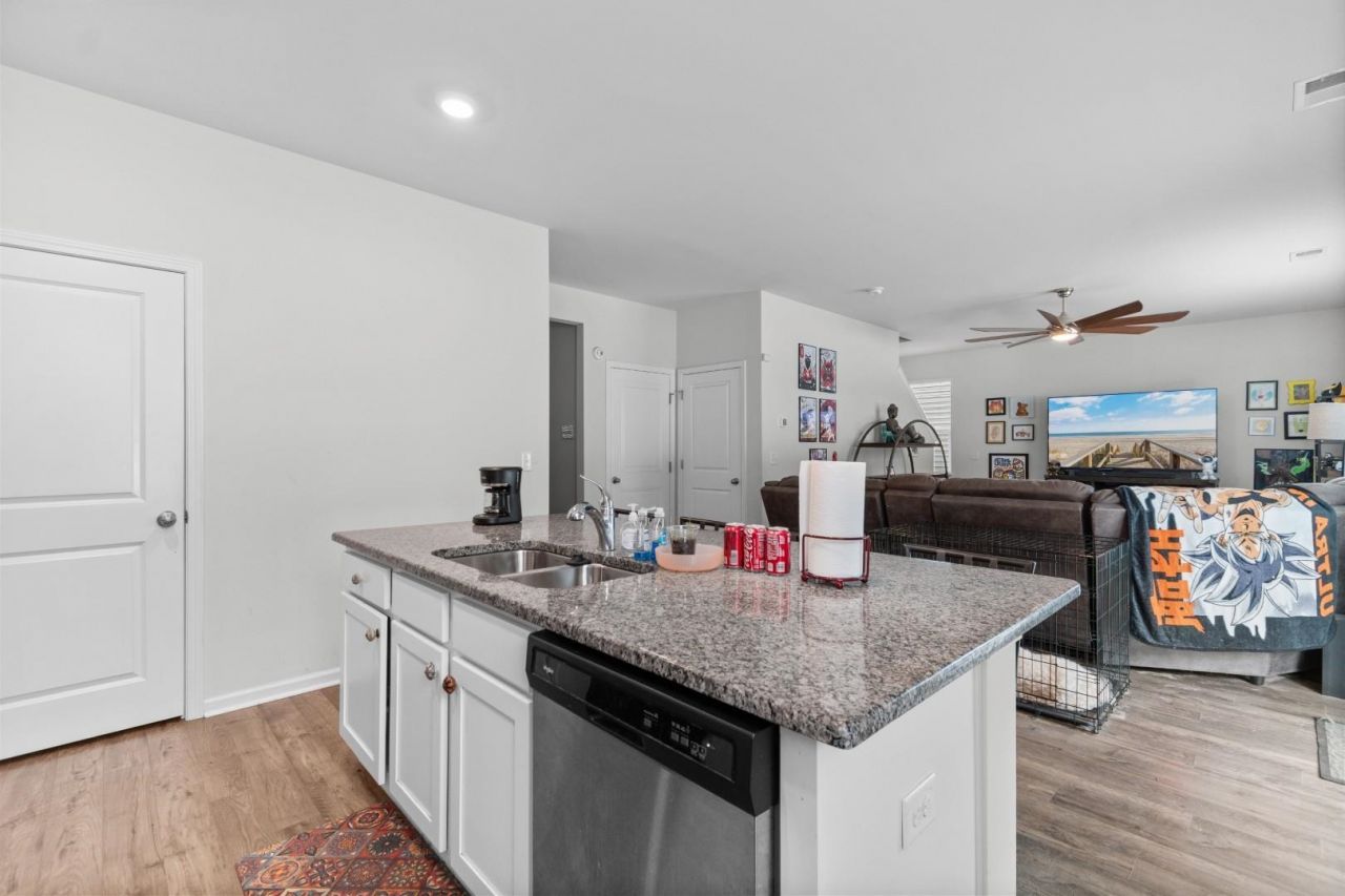 308 Emery Oak Dr.  Photo 7