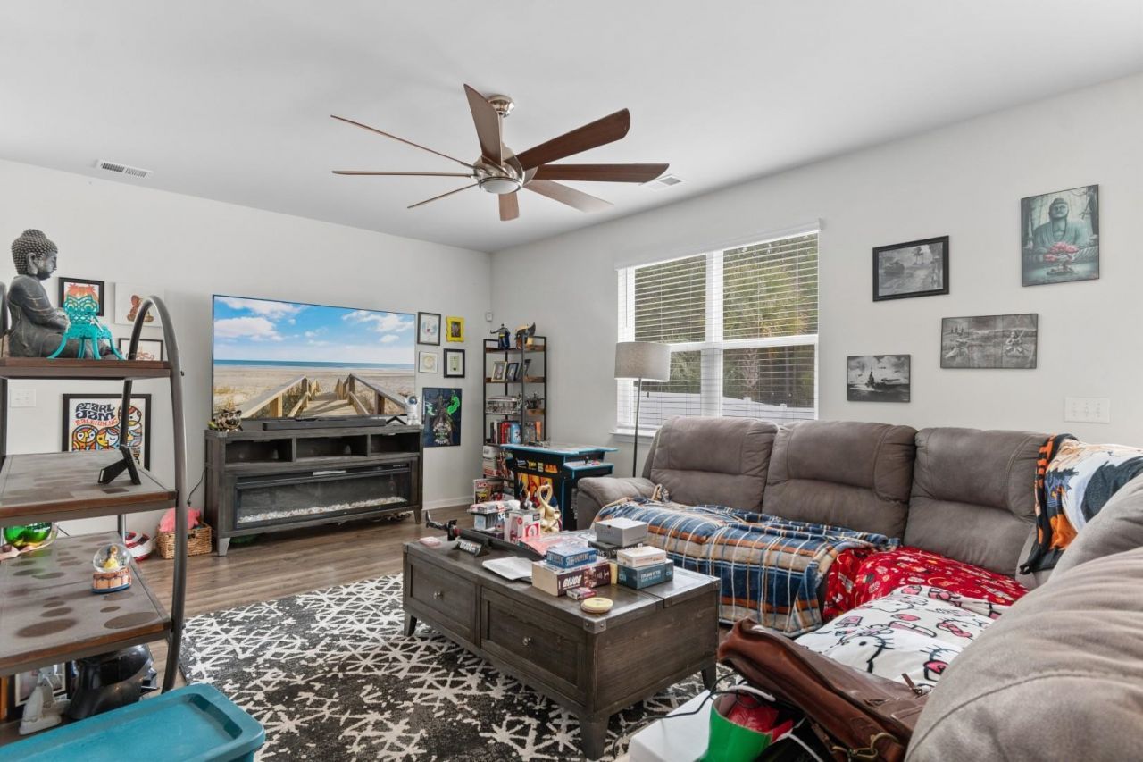 308 Emery Oak Dr.  Photo 9