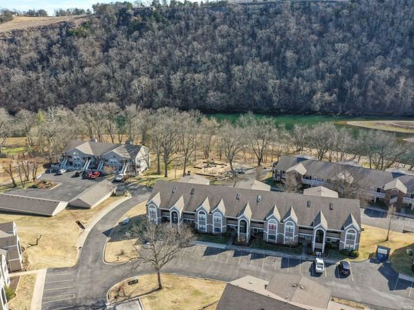 318 Wimbledon Drive, Unit 11, Branson, MO 65616