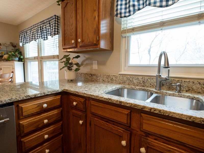 2891 Honeysuckle Lane, Hilliard, OH 43026 Photo 11