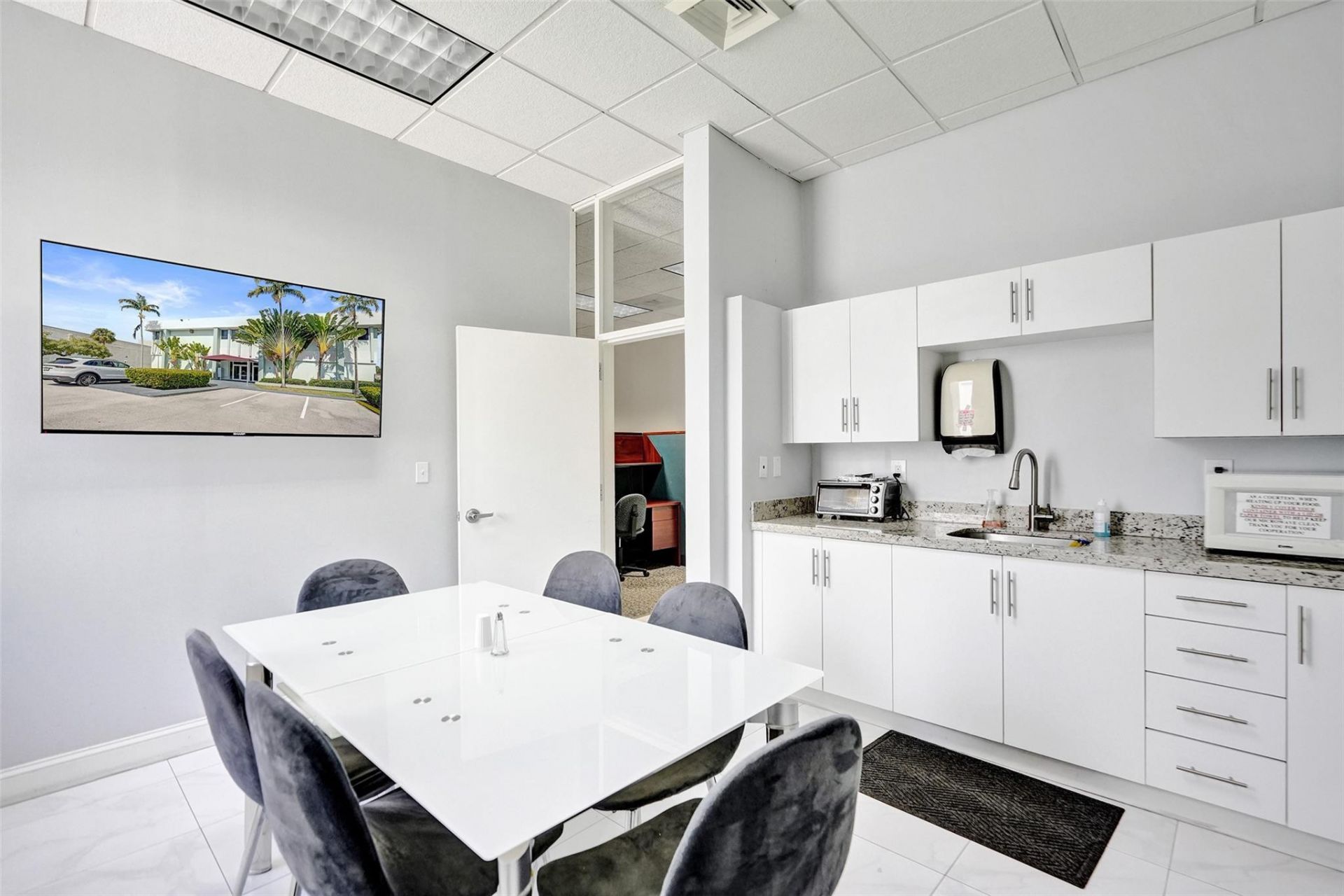 1520 E Sunrise, Fort Lauderdale, FL 33304 Photo