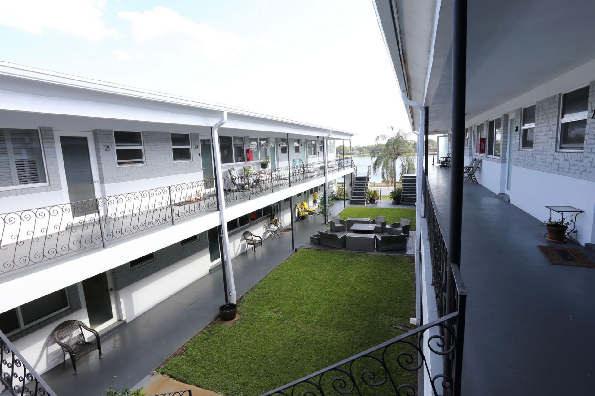 302 Lake Osborne Drive, Unit 9, Lake Worth Beach, FL 33461 Photo