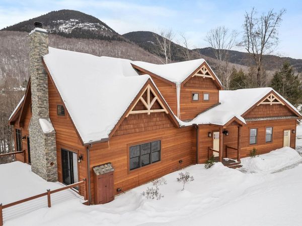 17 Landing Road, Lincoln, NH 03251