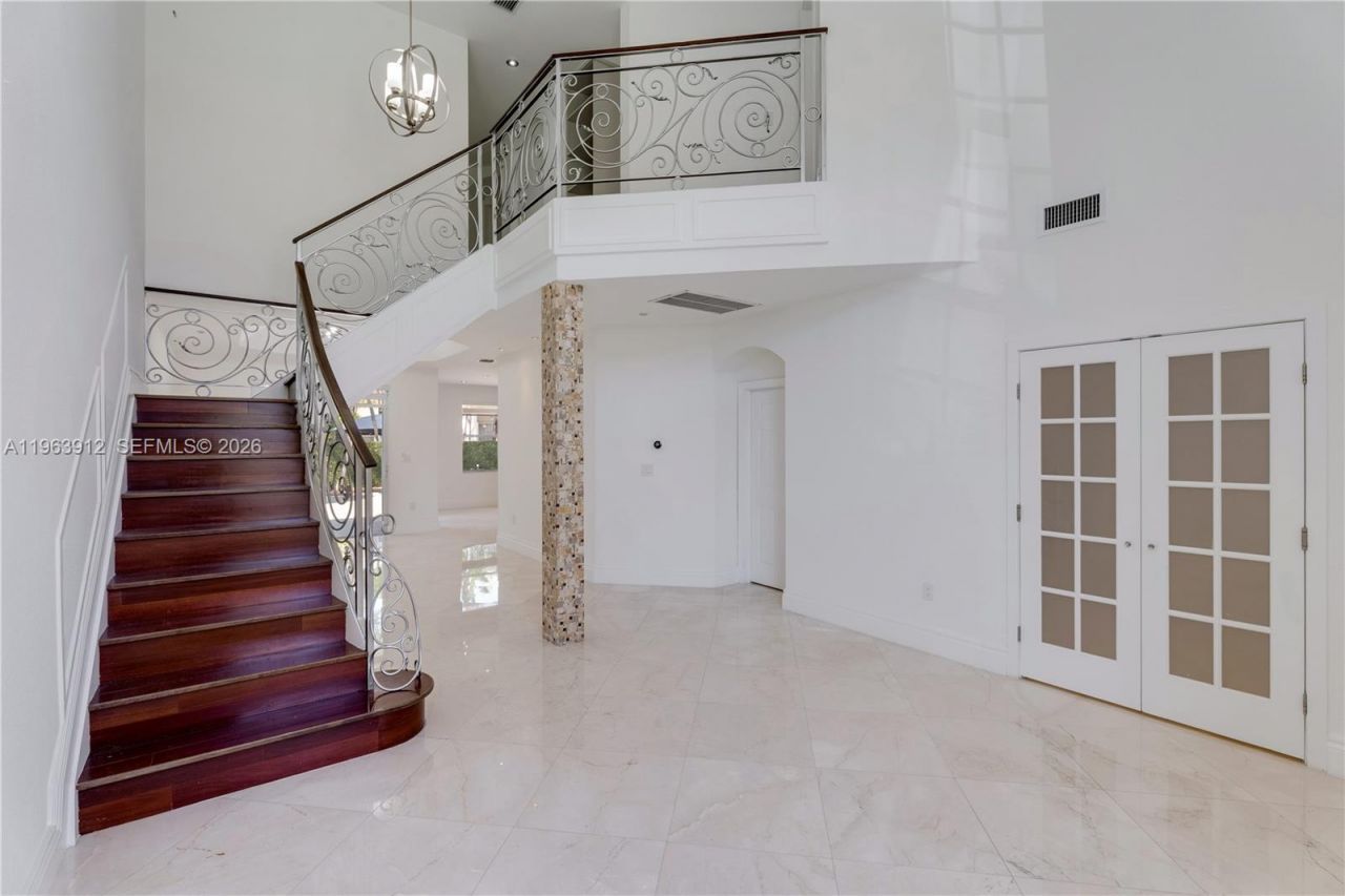 7044 NW 115th Ct, Doral, FL 33178 Photo