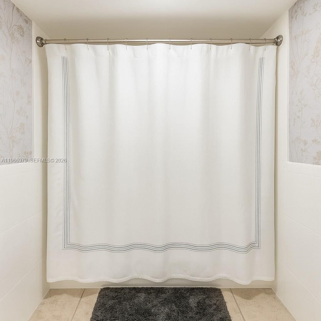 17021 N Bay Rd, Unit 906, Sunny Isles Beach, FL 33160 Photo