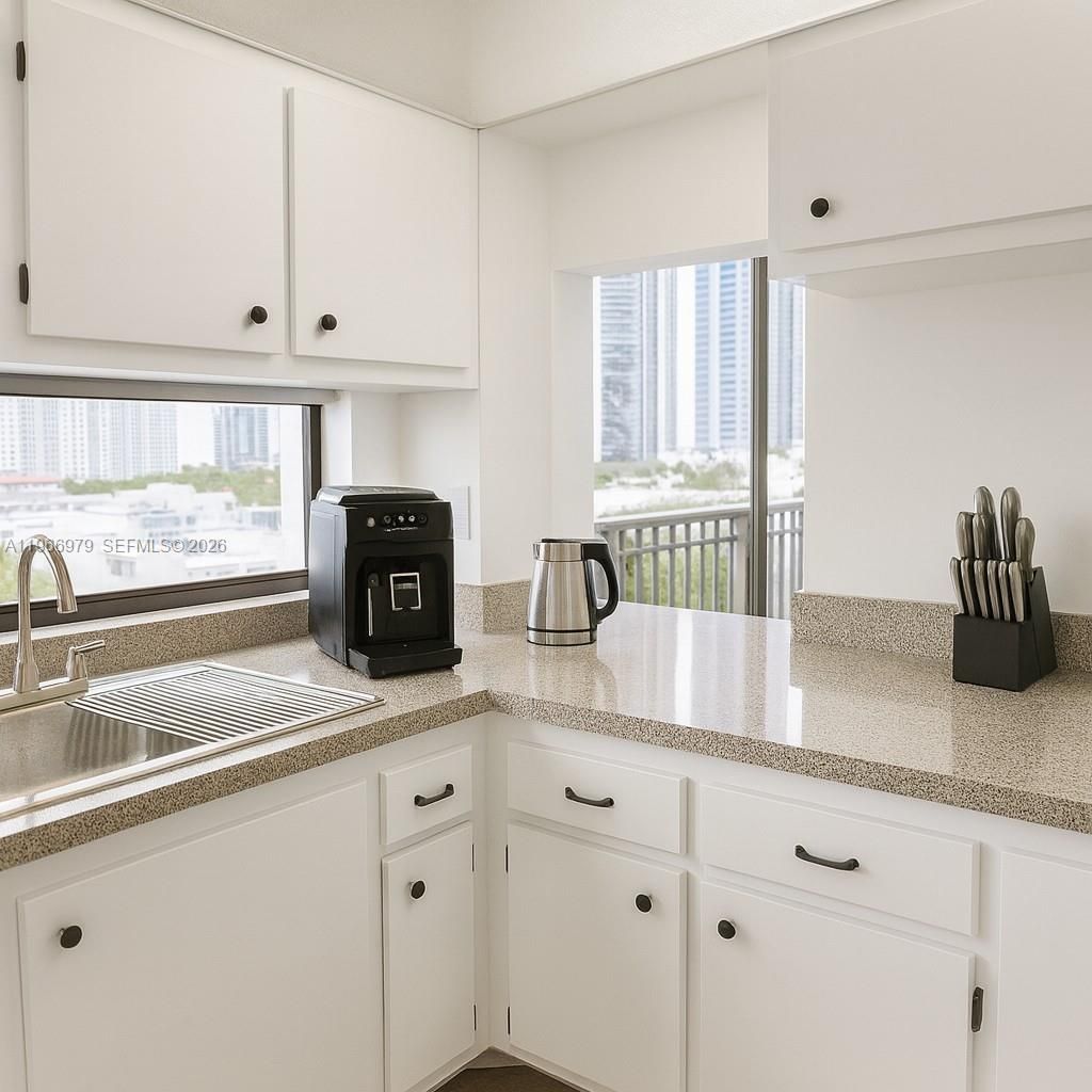 17021 N Bay Rd, Unit 906, Sunny Isles Beach, FL 33160 Photo