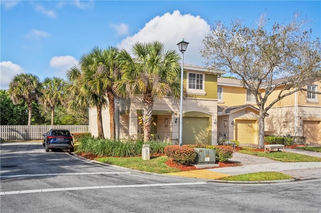324 SE Bloxham Way, Stuart, FL 34997 Photo