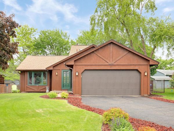 14629 Hillshire Lane, Burnsville, MN 55306