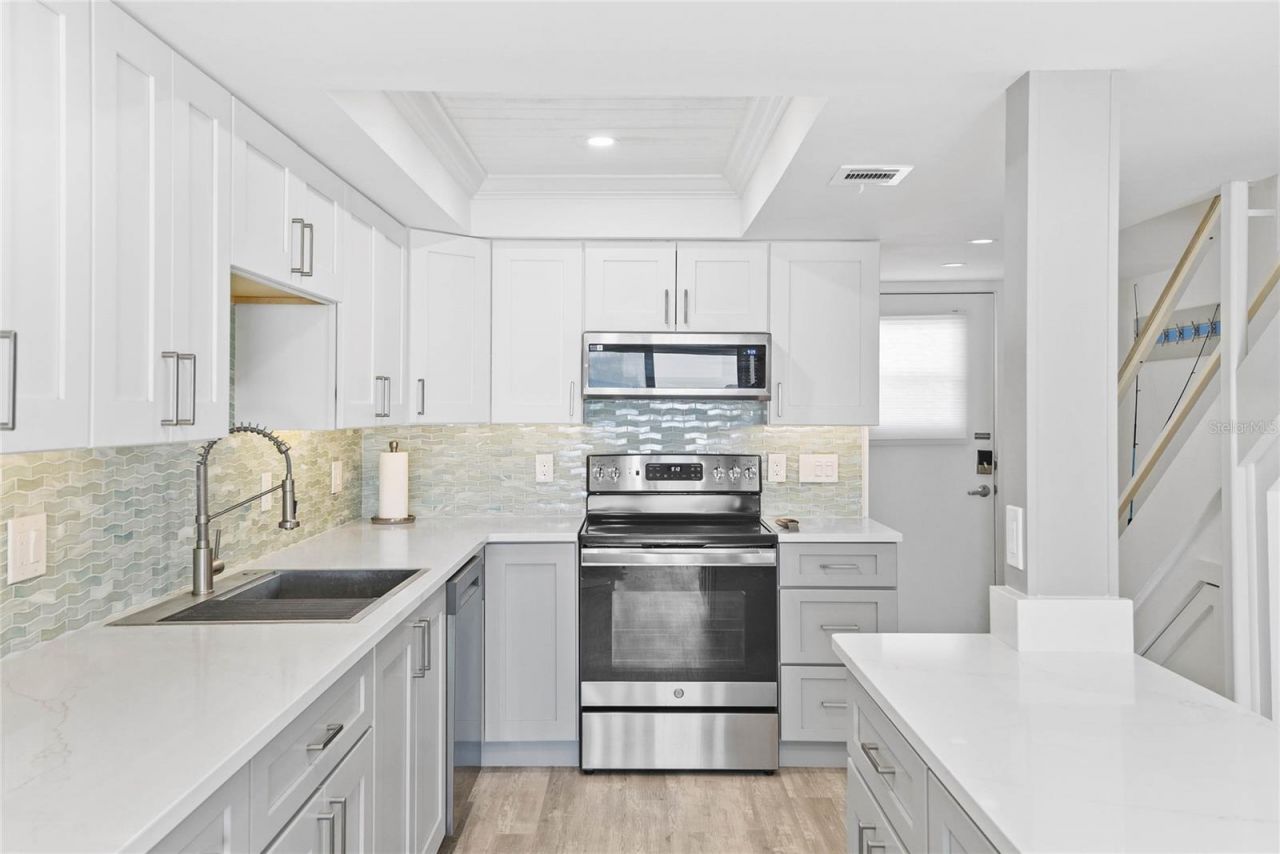 4821 Saxon Drive, Unit B-213, New Smyrna Beach, FL 32169 Photo