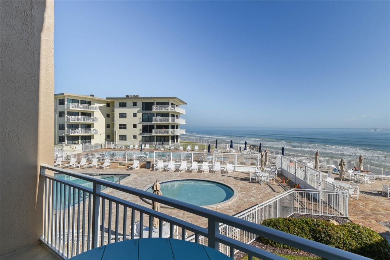 4821 Saxon Drive, Unit B-213, New Smyrna Beach, FL 32169 Photo