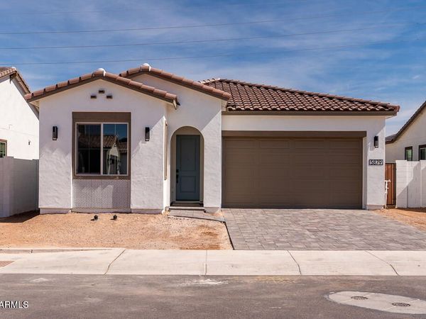 5879 S RED ROCK Street, Gilbert, AZ 85298
