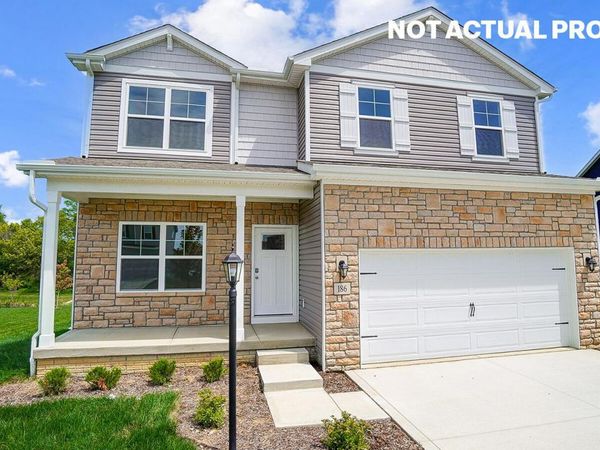 3866 Leasure Farms Drive, Zanesville, OH 43701