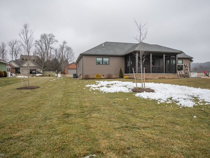 3912 Clay Court SE, Dennison, OH 44621 Photo 6