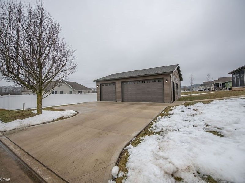 3912 Clay Court SE, Dennison, OH 44621 Photo 8