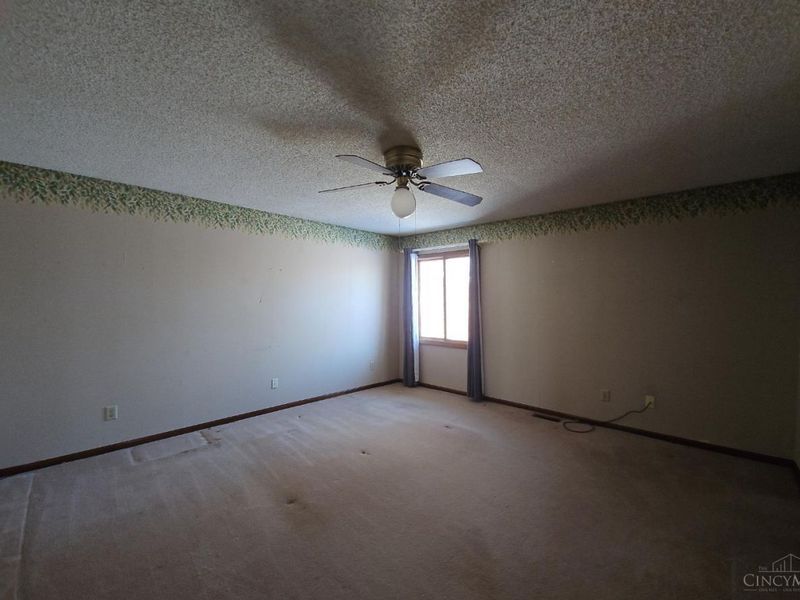 548 Shultz Drive, Hamilton, OH 45013 Photo 13