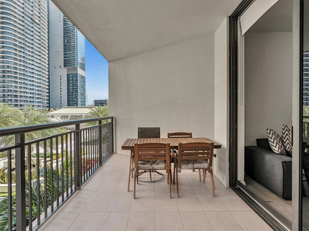 999 SW 1st Ave, Unit 1201, Miami, FL 33130 Photo