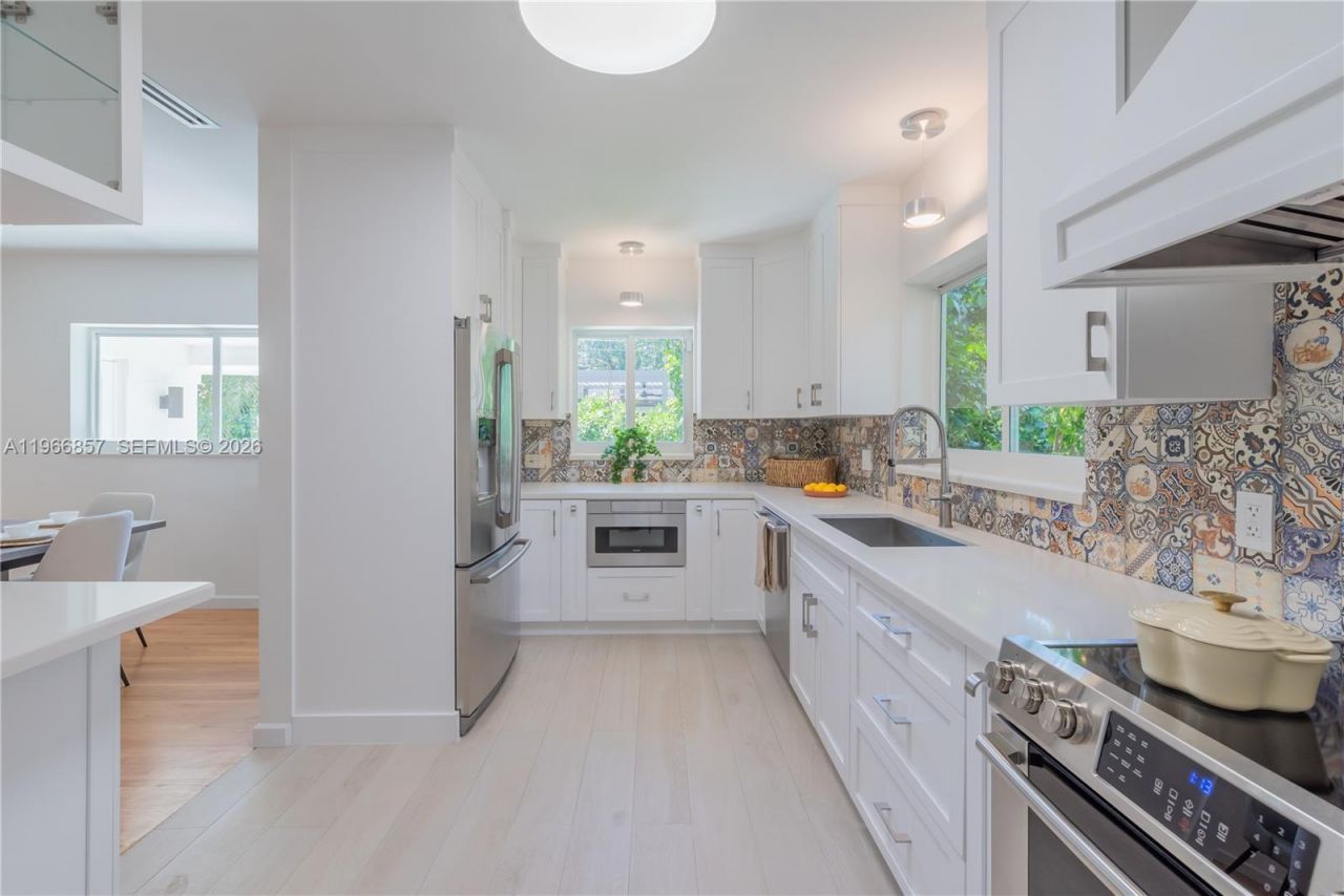 920 Alava Ave, Coral Gables, FL 33146 Photo