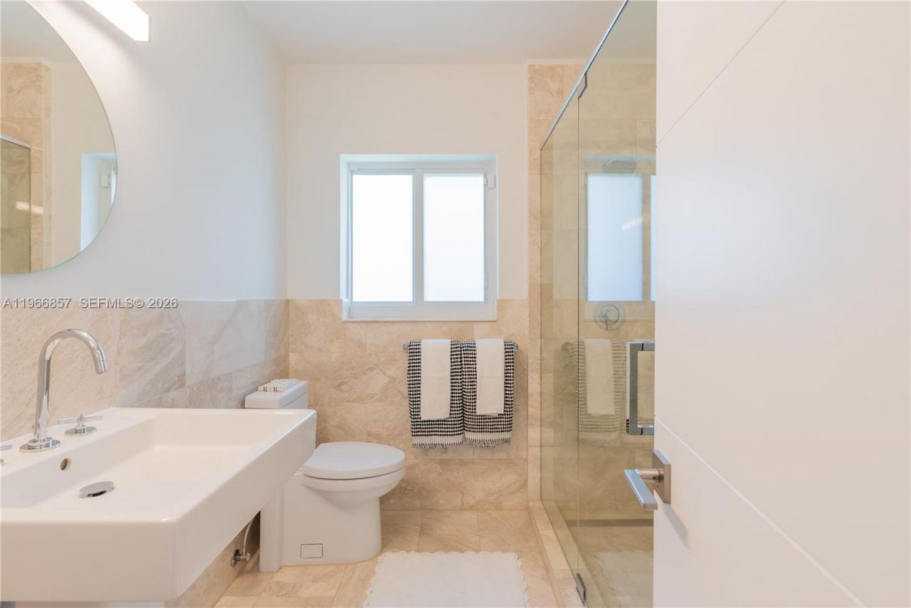 920 Alava Ave, Coral Gables, FL 33146 Photo