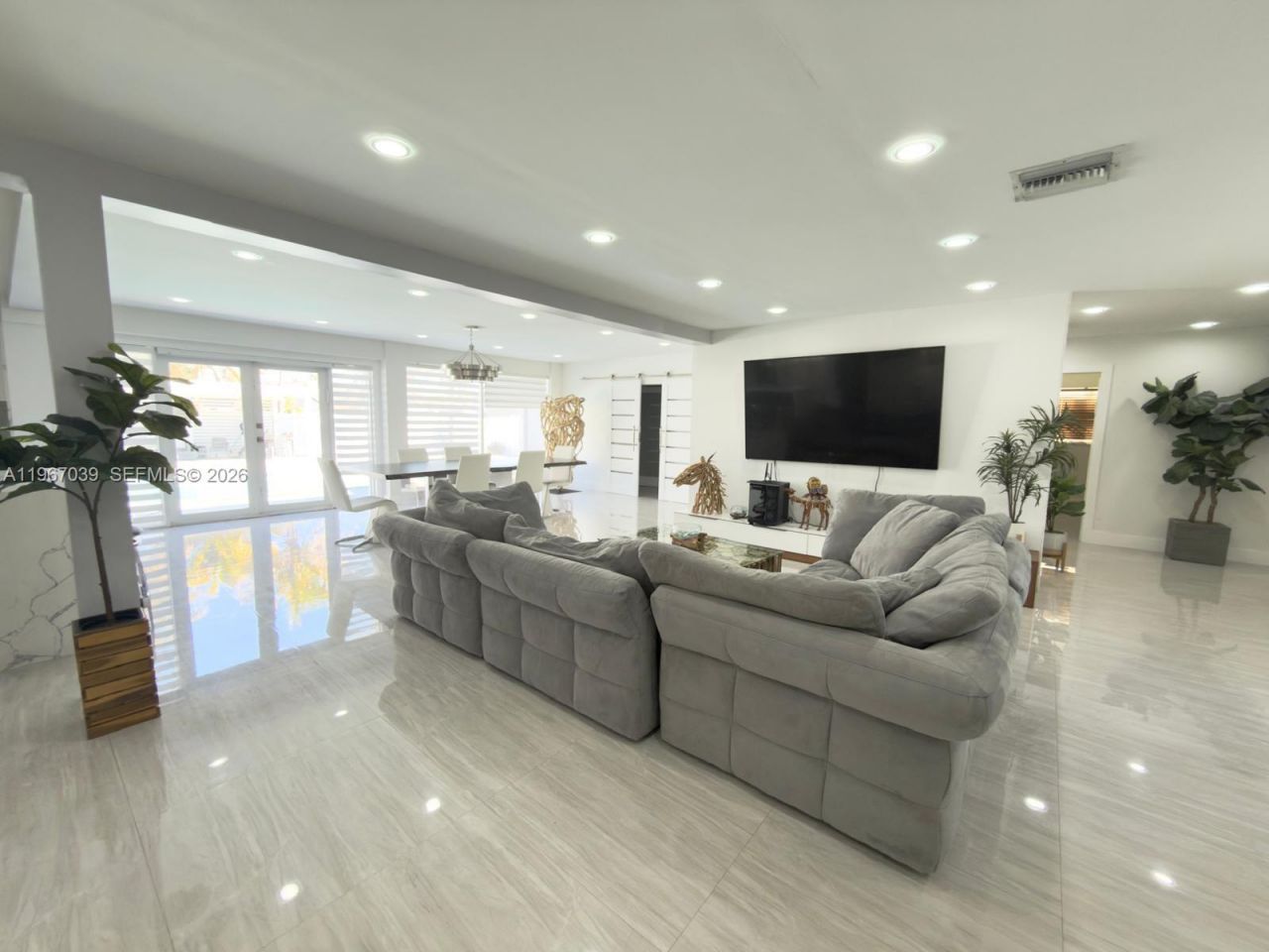 4801 W Park Rd, Hollywood, FL 33021 Photo