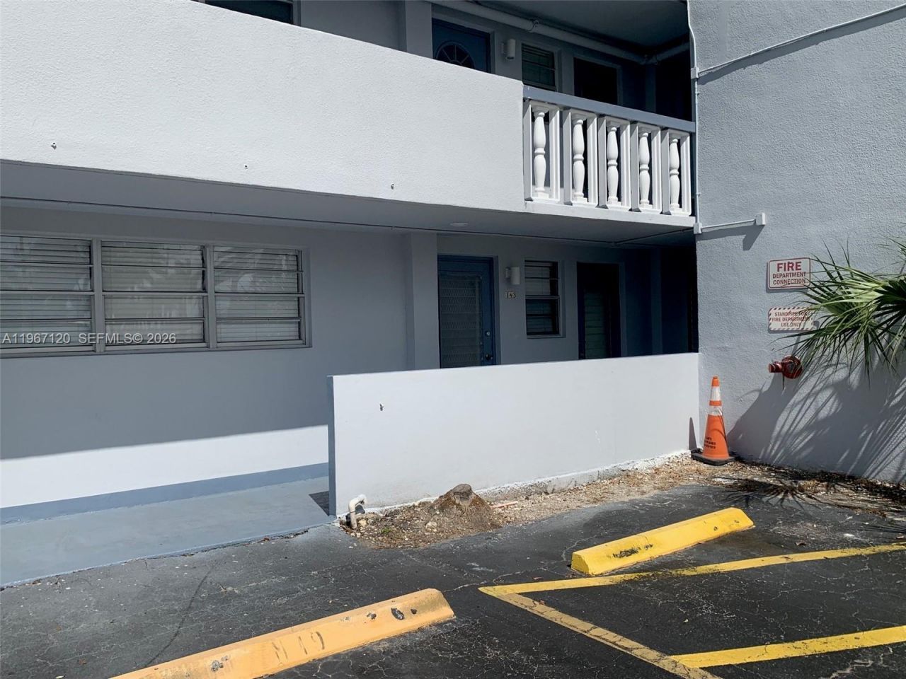 1333 E Hallandale Blvd , Unit 143, Hallandale Beach, FL 33009 Photo