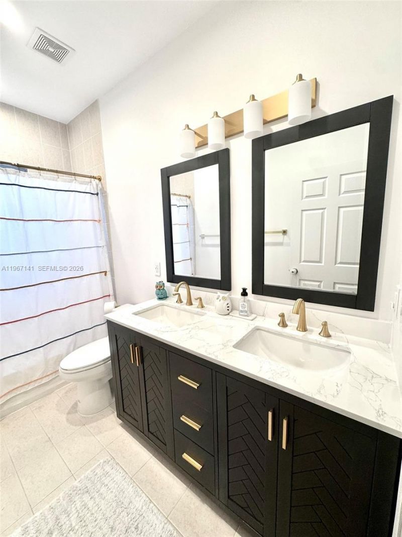 396 NE 33rd Ter, Homestead, FL 33033 Photo