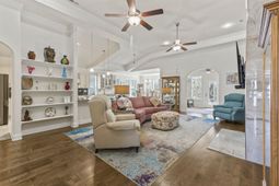 2318 Via Palma Dr. photo 4