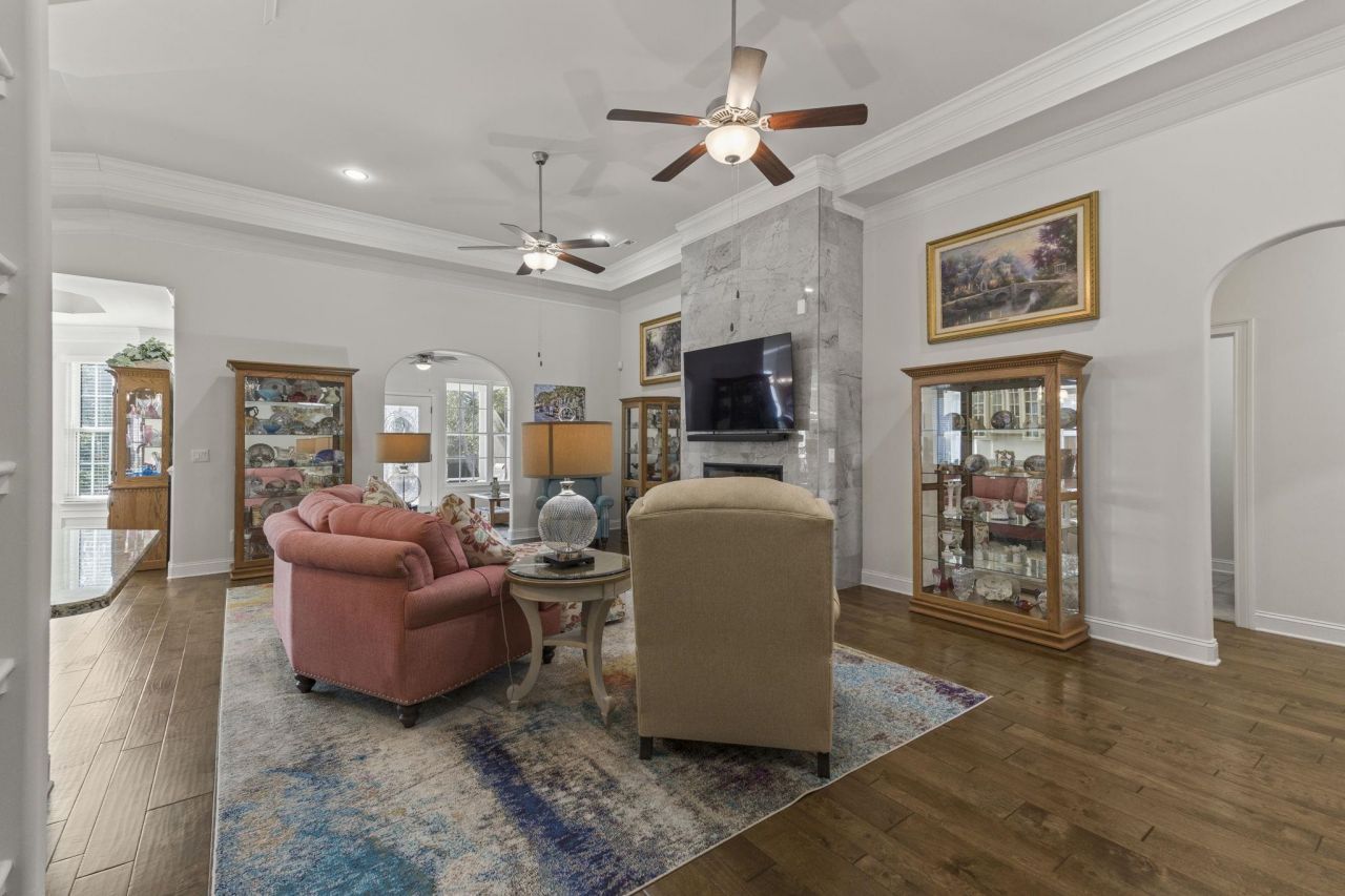 2318 Via Palma Dr. Photo 7