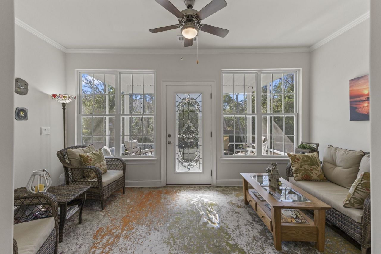 2318 Via Palma Dr. Photo 9