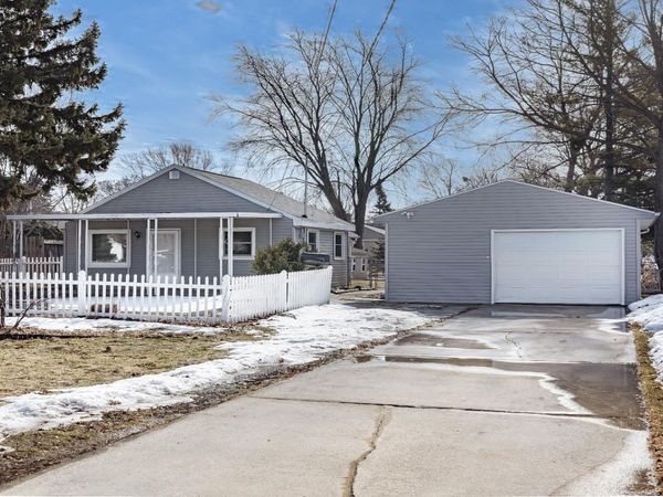 1960 OAKDALE AVENUE, Green Bay, WI 54302