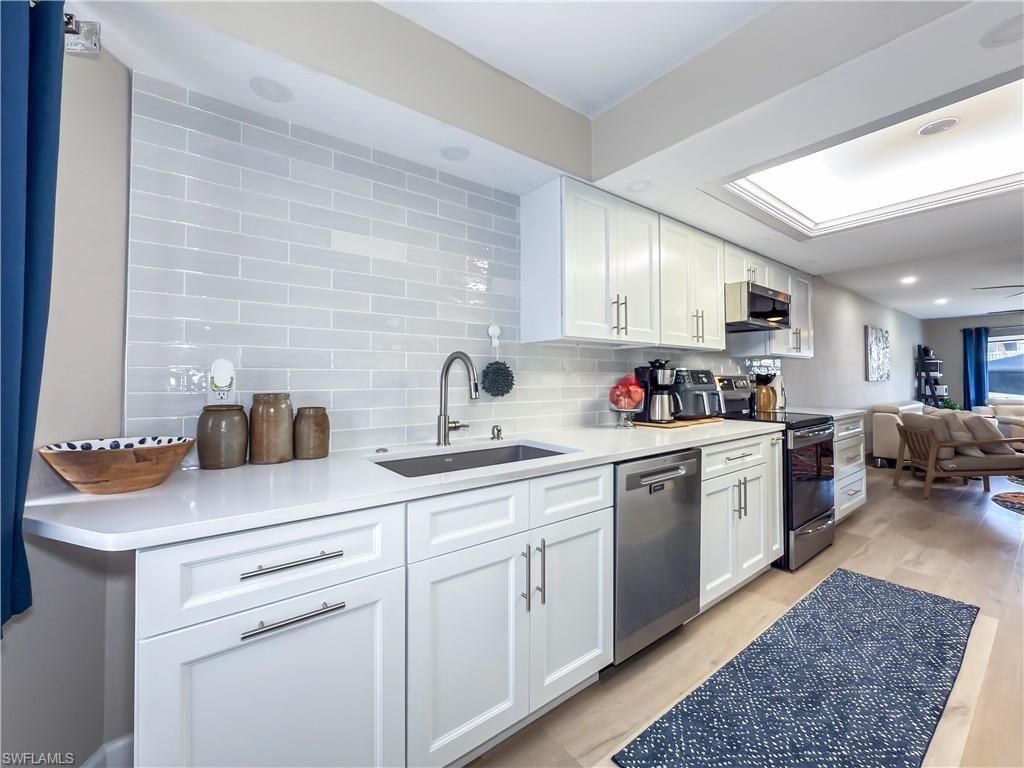 5111 Manor Ct , Unit 4, Cape Coral, FL 33904 Photo